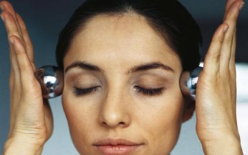 عالجي نفسك بفضل فن اللمس